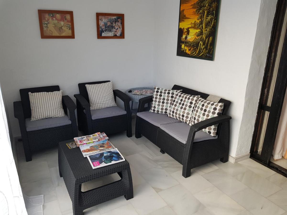 Large 2 Bed Apt Puerto Banus Marina Private Parking Marbella Exterior foto